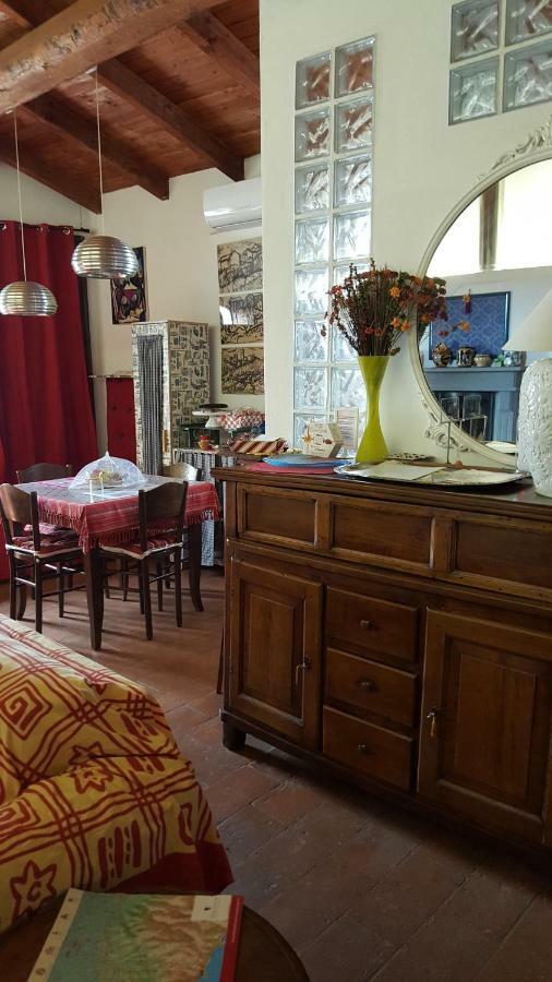 La Torretta - Cerreto Grue Bed & Breakfast Sarezzano Bagian luar foto